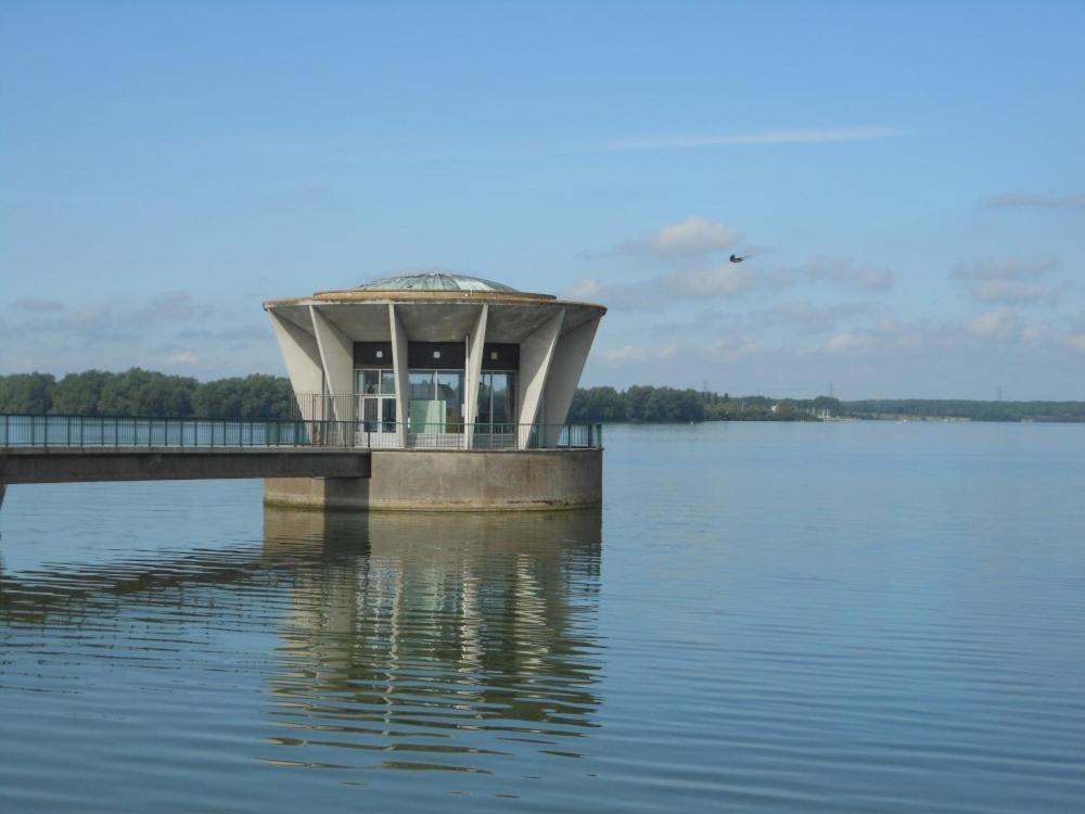 Grafham Water Lodge Exterior photo